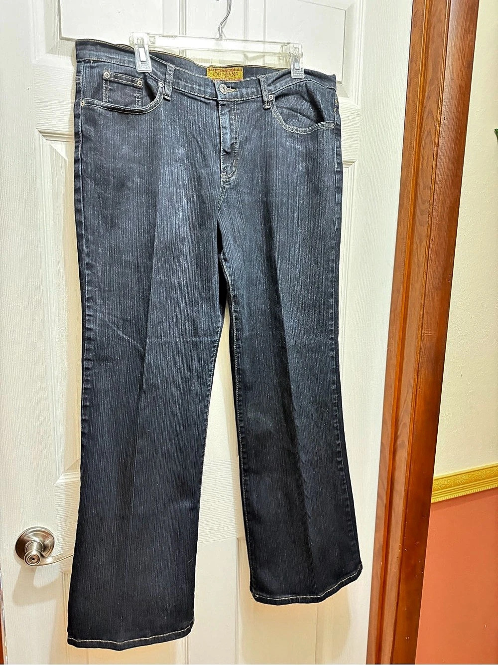 Out Jeans Boot Cut Jeans Waist 38”Like New
